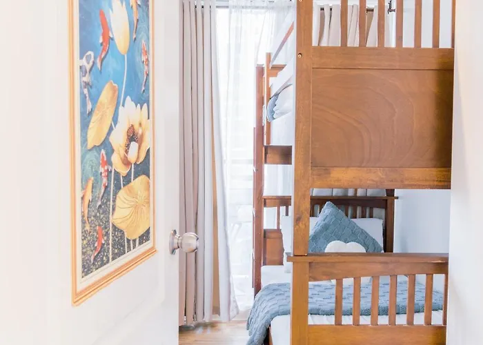 Azure Staycation 2 Bedroom Family Unit With Ps4 Aparthotel 4*